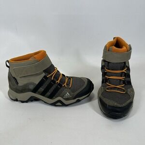 Adidas Hiking Boots Traxion Climaproof Mens Size 5